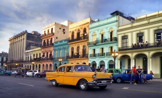 Cuba Mgica: Mar, Sol y Tradicin
