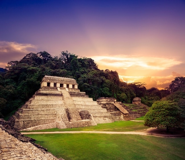 Mxico Milenario: Aztecas, Mayas y las Maravillas de su Tierra